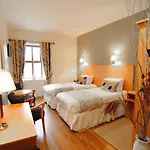 Hotel The Coach House 3*