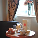 The Coach House Hotel 3*