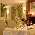 The Coach House Hotel 3*