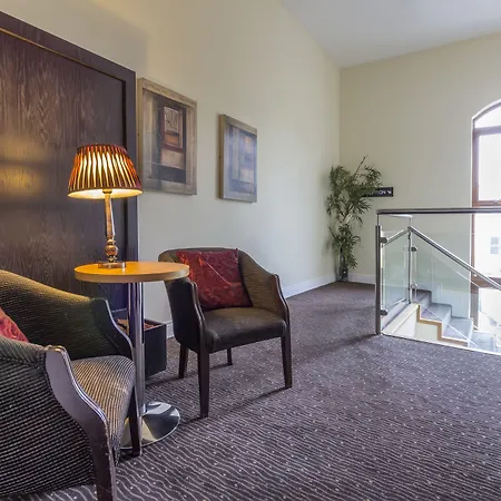 The Coach House Hotel 3*