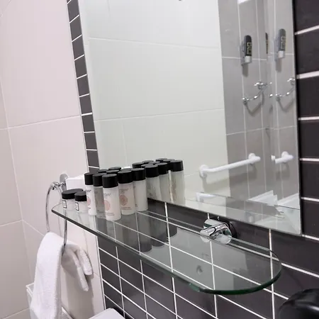 Hotel The Coach House 3*