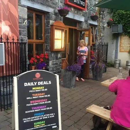 The Coach House 3* オレンモア