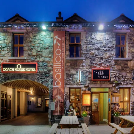 The Coach House Отель Оранмор