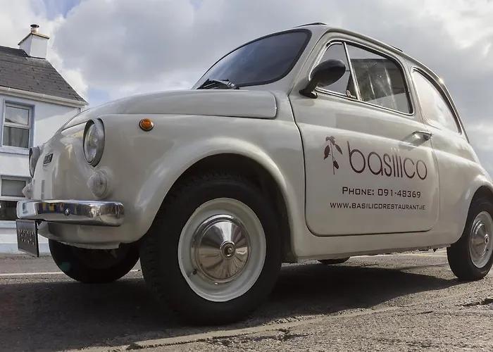 The Coach House Hotel 3*